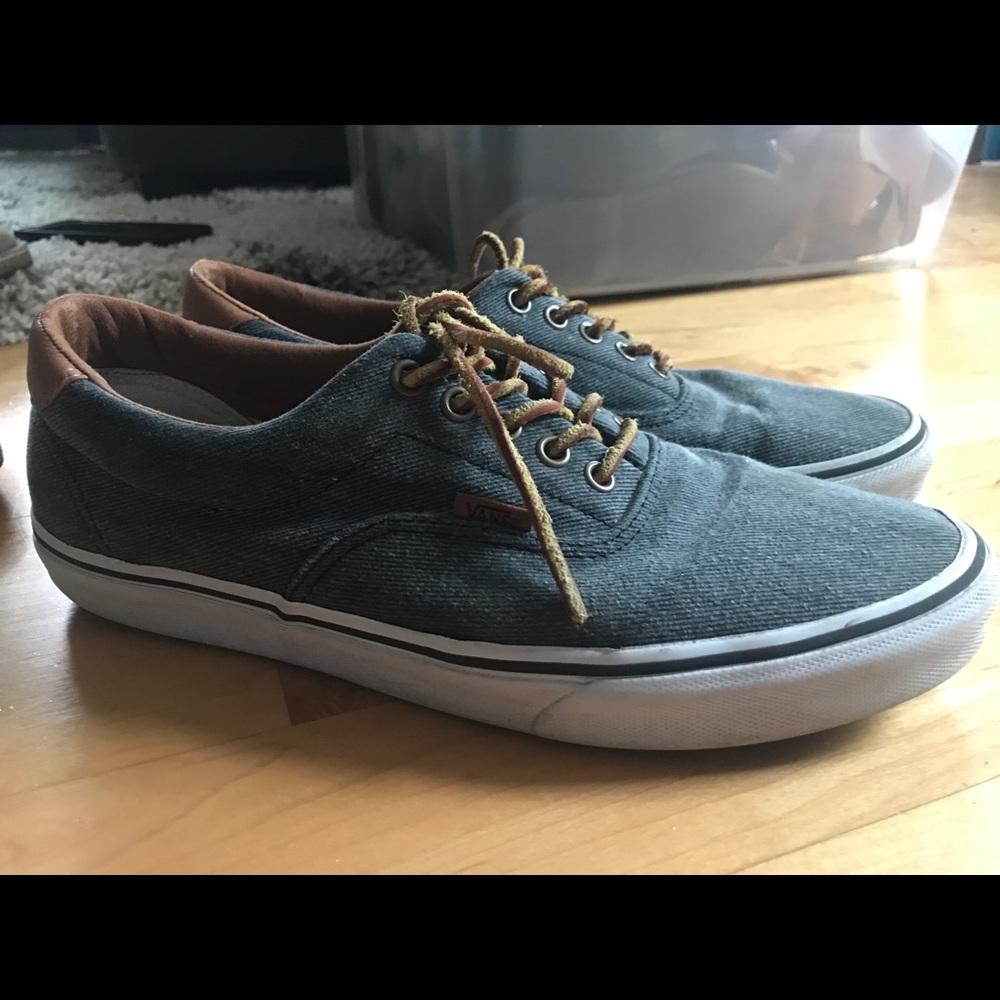 Vans Authentic Sneaker - Size 10.5